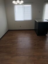 742 Fairwood Dr in Neenah, WI - Building Photo - Building Photo