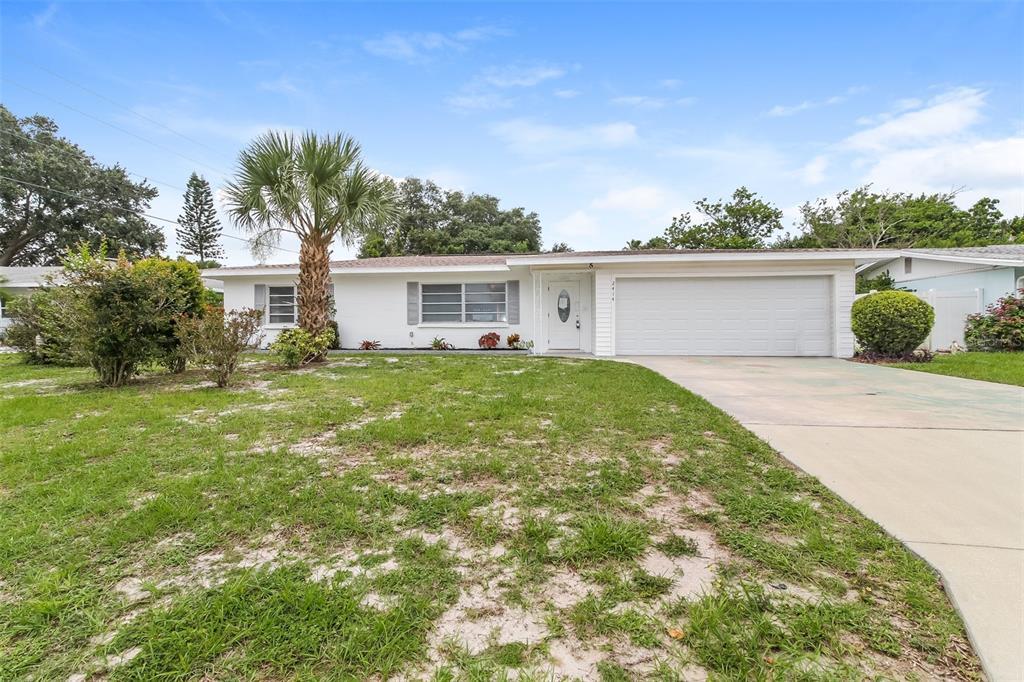 2414 Foster Ln in Sarasota, FL - Building Photo