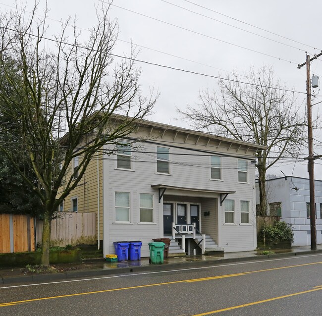 2646-2470 NW Vaughn St in Portland, OR - Building Photo - Building Photo