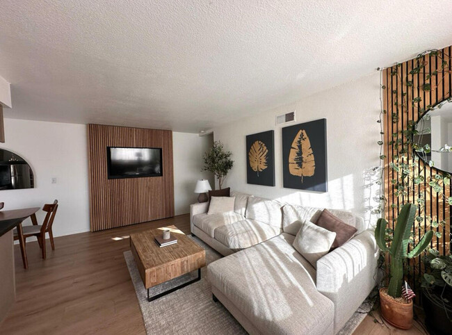 property at 72603 Edgehill Dr