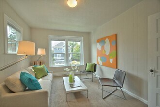 620 Malden Ave E in Seattle, WA - Building Photo - Building Photo