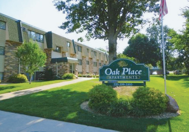 Oak Place Apartments in Kimball, MN - Foto de edificio - Building Photo