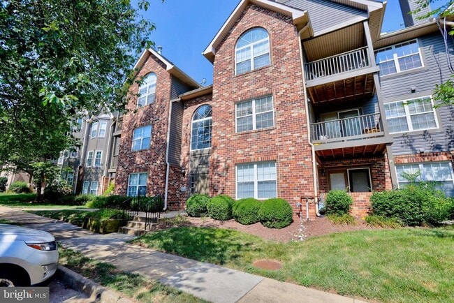 property at 4124 Monument Ct
