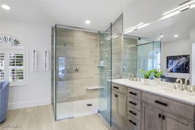 property at 914 Marble Dr