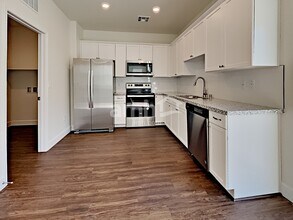 4713 Tire Swing St in North Las Vegas, NV - Building Photo - Building Photo