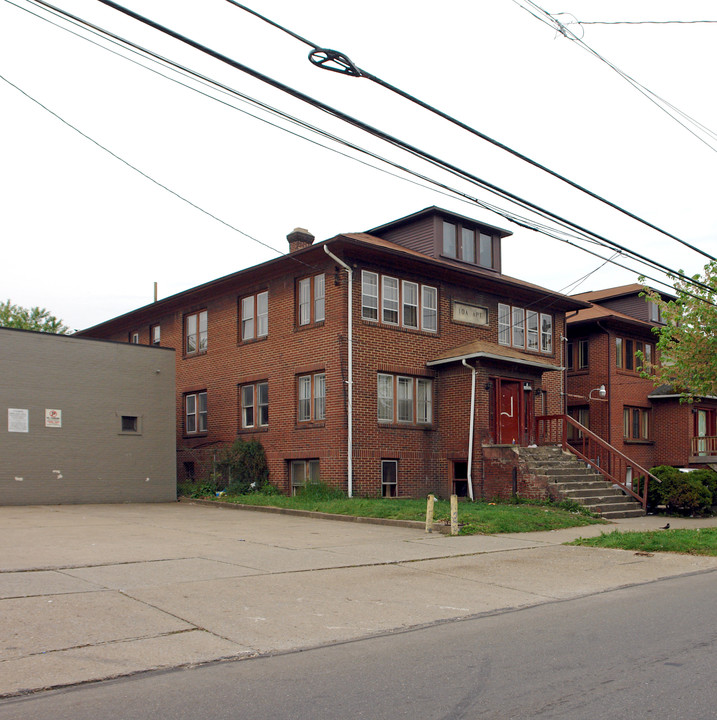 232 Cole Ave in Akron, OH - Building Photo