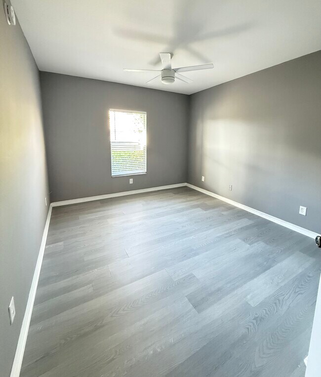 12361 Notting Hill Ln in Bonita Springs, FL - Building Photo - Building Photo