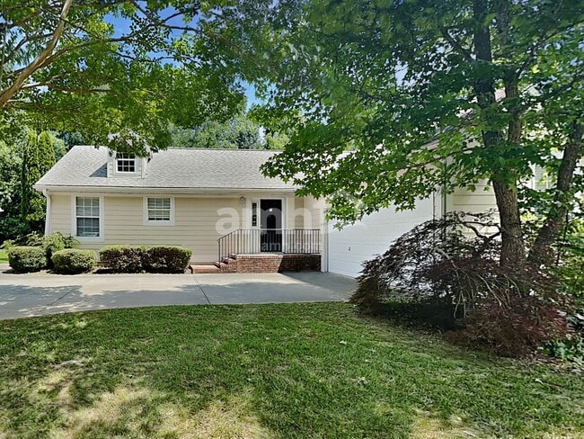 property at 495 Hunnicut Rd SE