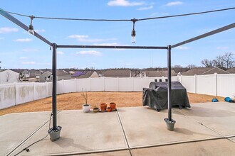 7411 Foxgate Cir in Charlotte, NC - Building Photo - Building Photo