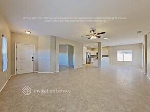 12902 W Scotts Dr in El Mirage, AZ - Building Photo - Building Photo