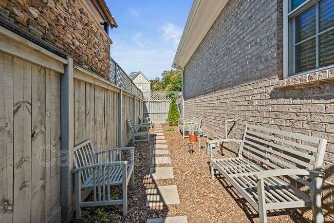 7 James St in Greenville, SC - Building Photo - Building Photo