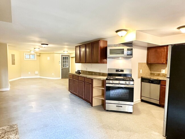 1754 Euclid St NW in Washington, DC - Building Photo - Building Photo