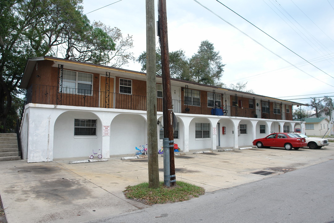 601 State Ave in Daytona Beach, FL - Foto de edificio