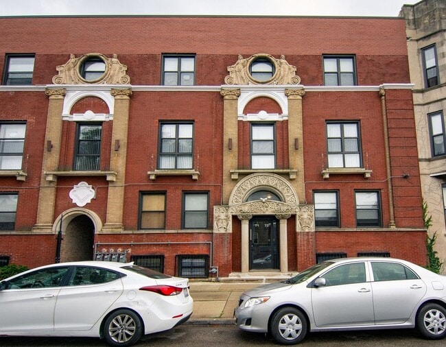 property at 71 E 56th St