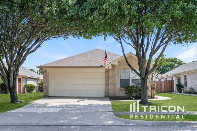 property at 1145 Boxwood Dr