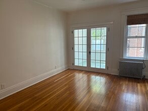 23 Parkman St, Unit 2 in Brookline, MA - Building Photo - Building Photo