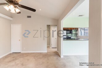2903 Parker Ln in Austin, TX - Building Photo - Building Photo