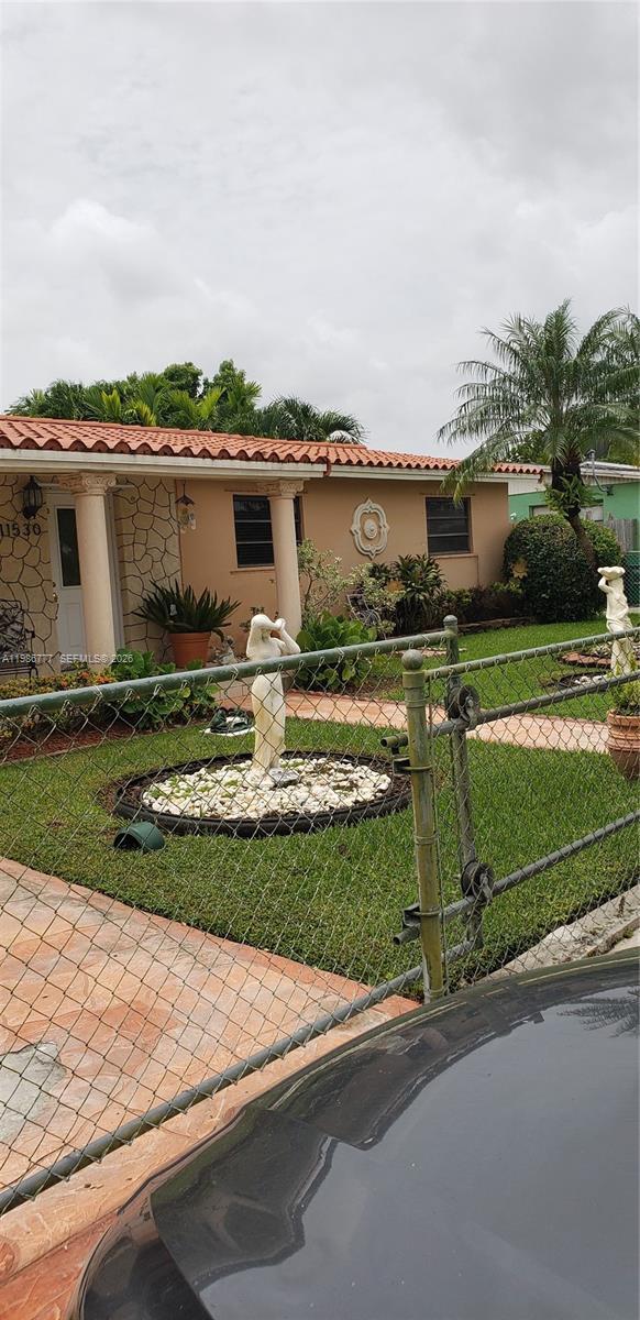 11530 SW 183rd St in Miami, FL - Building Photo - Building Photo