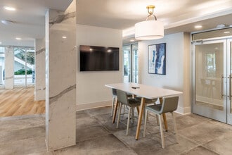 CERU in Boca Raton, FL - Foto de edificio - Interior Photo