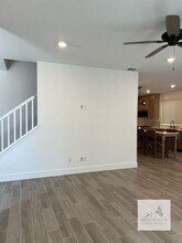 2710 E Tamarind Dr in Fresno, CA - Foto de edificio - Building Photo