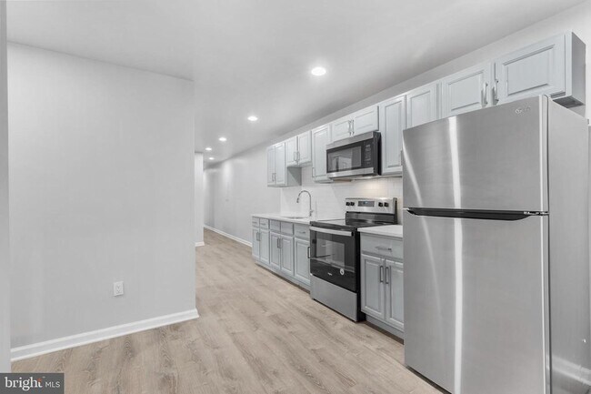 69 Slocum St in Philadelphia, PA - Building Photo - Building Photo