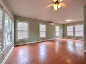 914 E 39th St in Austin, TX - Building Photo - Building Photo