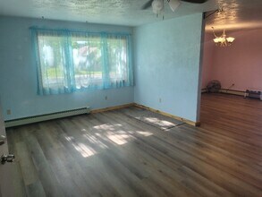 260 W 5th St in De Beque, CO - Building Photo - Building Photo