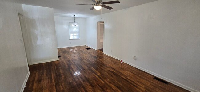 4085 Canby Ln in Decatur, GA - Building Photo - Building Photo