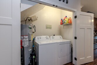 1117 Oney Hervey Dr in College Station, TX - Building Photo - Building Photo