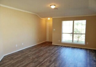 2008 Wright Way in Killeen, TX - Building Photo - Building Photo