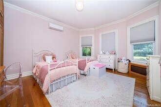 221 E Sidney Ave in Mount Vernon, NY - Building Photo - Building Photo