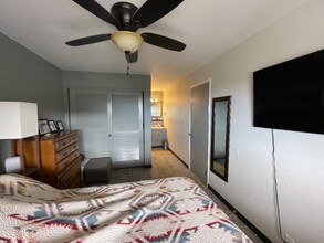 94-724-724 Paaono St in Waipahu, HI - Building Photo - Building Photo