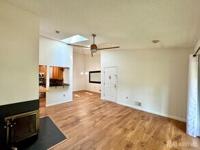 21 Crabapple Ln in Franklin Township, NJ - Building Photo - Building Photo