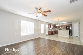 5479 Misty Hill Cir in Clemmons, NC - Building Photo - Building Photo