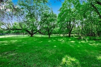 128 Circle Ln in Lackawanna, NY - Building Photo - Building Photo