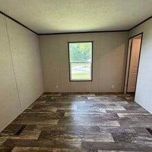 3052 N Gary St in New Castle, IN - Building Photo - Building Photo