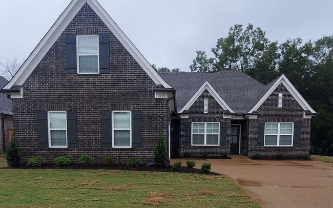 property at 6195 Clover Ct
