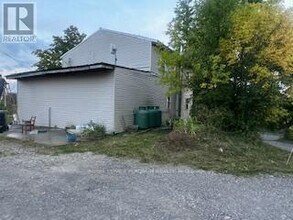 13419 Fifth Line in Milton, ON - Building Photo - Building Photo