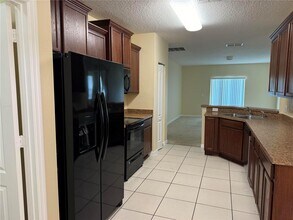 3210 Queen Alexandria Dr in Kissimmee, FL - Building Photo - Building Photo