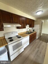 995L Heather Ridge Dr in Frederick, MD - Building Photo - Building Photo