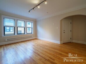 2319 N Rockwell St in Chicago, IL - Building Photo - Building Photo
