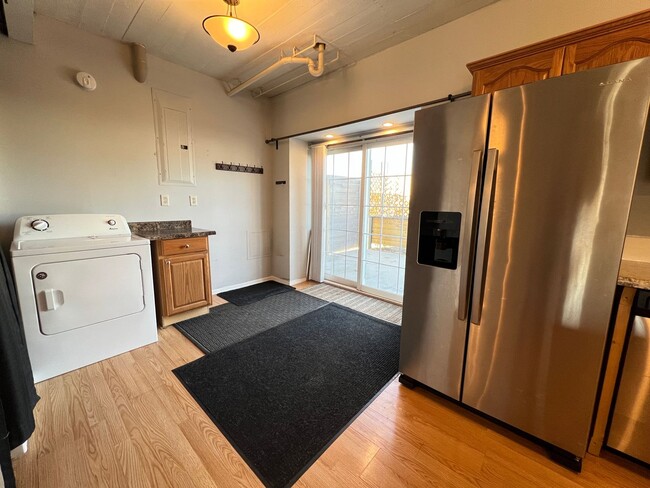 1421 Poplar Ave in Superior, WI - Building Photo - Building Photo