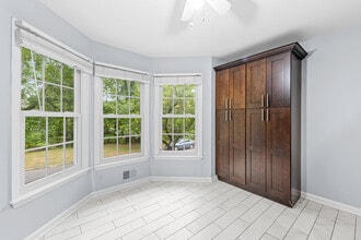 62 Brookstone Cir in Morris Plains, NJ - Building Photo - Building Photo