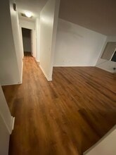 925 Hunting Ridge Rd in Wilmington, NC - Foto de edificio - Building Photo