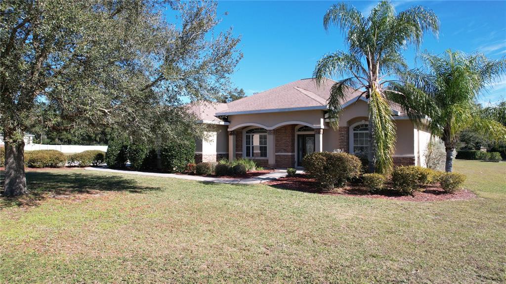 3877 SE 43rd Cir in Ocala, FL - Building Photo