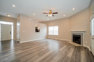 5037 Shady Oak Dr in Hilliard, OH - Building Photo - Building Photo