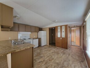 910 Legacy Ln in Haw River, NC - Building Photo - Building Photo