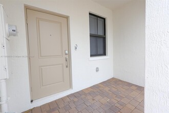 23078 SW 130th Ave in Miami, FL - Building Photo - Building Photo