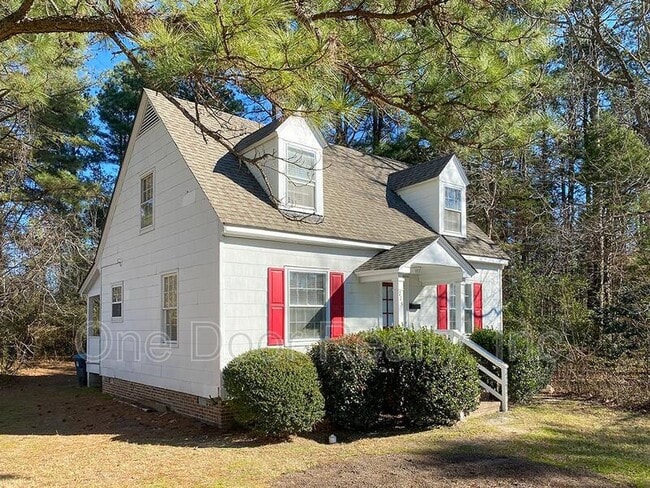 property at 715 Lafayette St