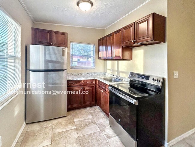2925 N 46th St in Tampa, FL - Building Photo - Building Photo